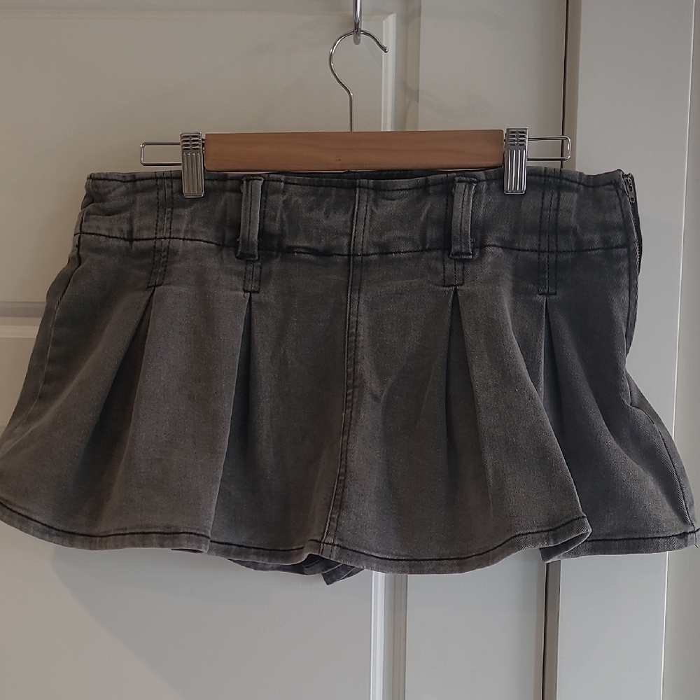 Refuge Denim Skort. Size M